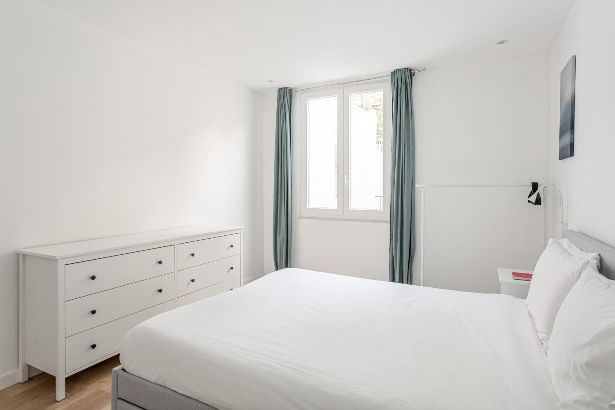 Joivy Minimalistic Apt W Patio In Principe Real 리스본 외부 사진